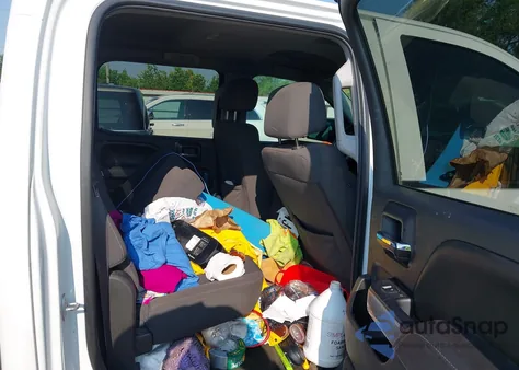 2017 Chevrolet Silverado 1500 2Lt from USA, damaged, VIN 3GCUKREC8HG158578